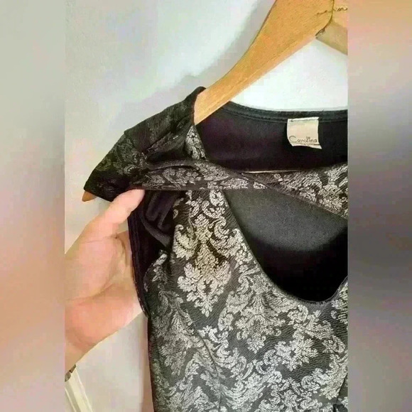 Women’s black and gold stretchy fitted formal dress by Carolina made in USA - Picture 8 of 13